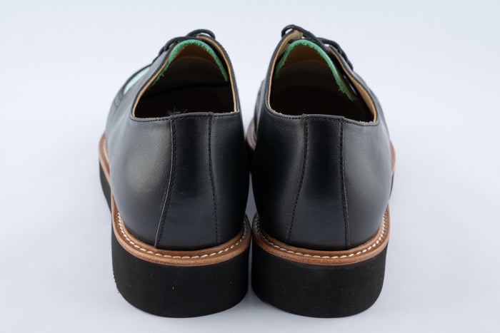 Sunburst Gibson - Mint & Black Leather