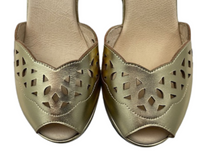 Sophia  - Gold Leather