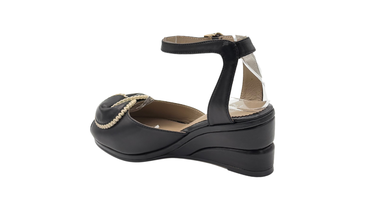 Paulette - Black with Cream Leather