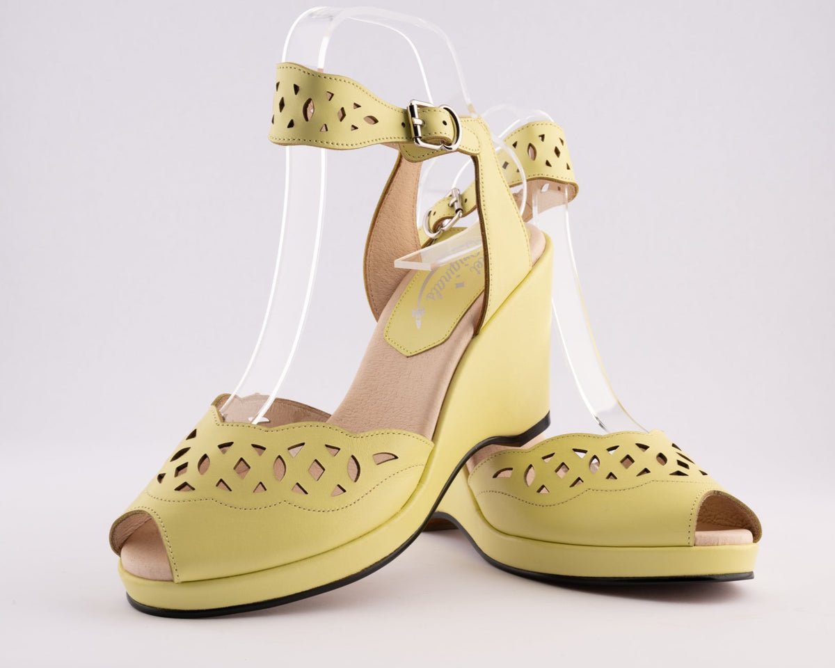 Sophia - Pale Yellow Leather