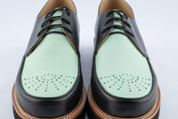 Sunburst Gibson - Mint & Black Leather