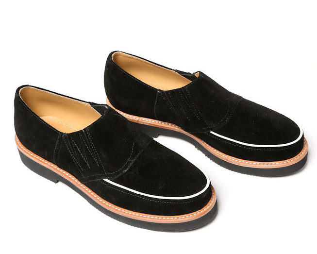 Piped Casual - Black Suede